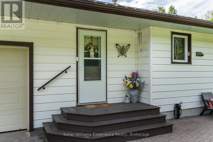 Property Photo: 450 Concession 11 Road East ON L0L 2J0