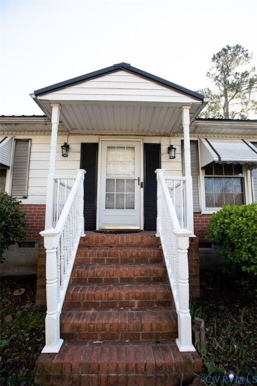 Property Photo:  27847 Prince Edward Highway  VA 23966 