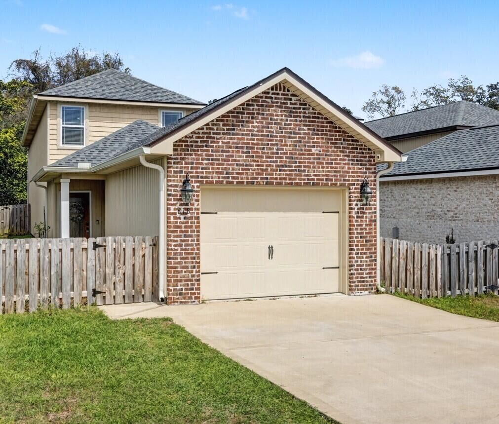 Property Photo:  61B 9th Avenue  FL 32579 