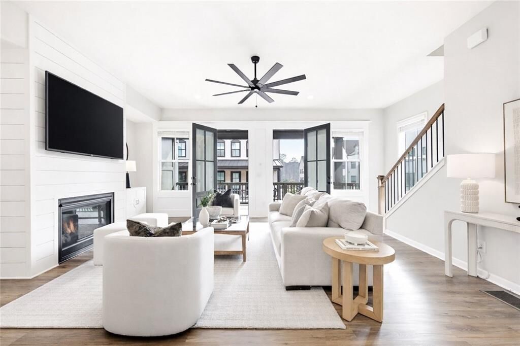 Property Photo:  6710 Pippin Walk  GA 30005 