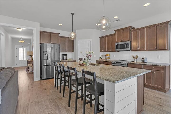 Property Photo:  1317 Elmswood Glen Way  GA 30045 