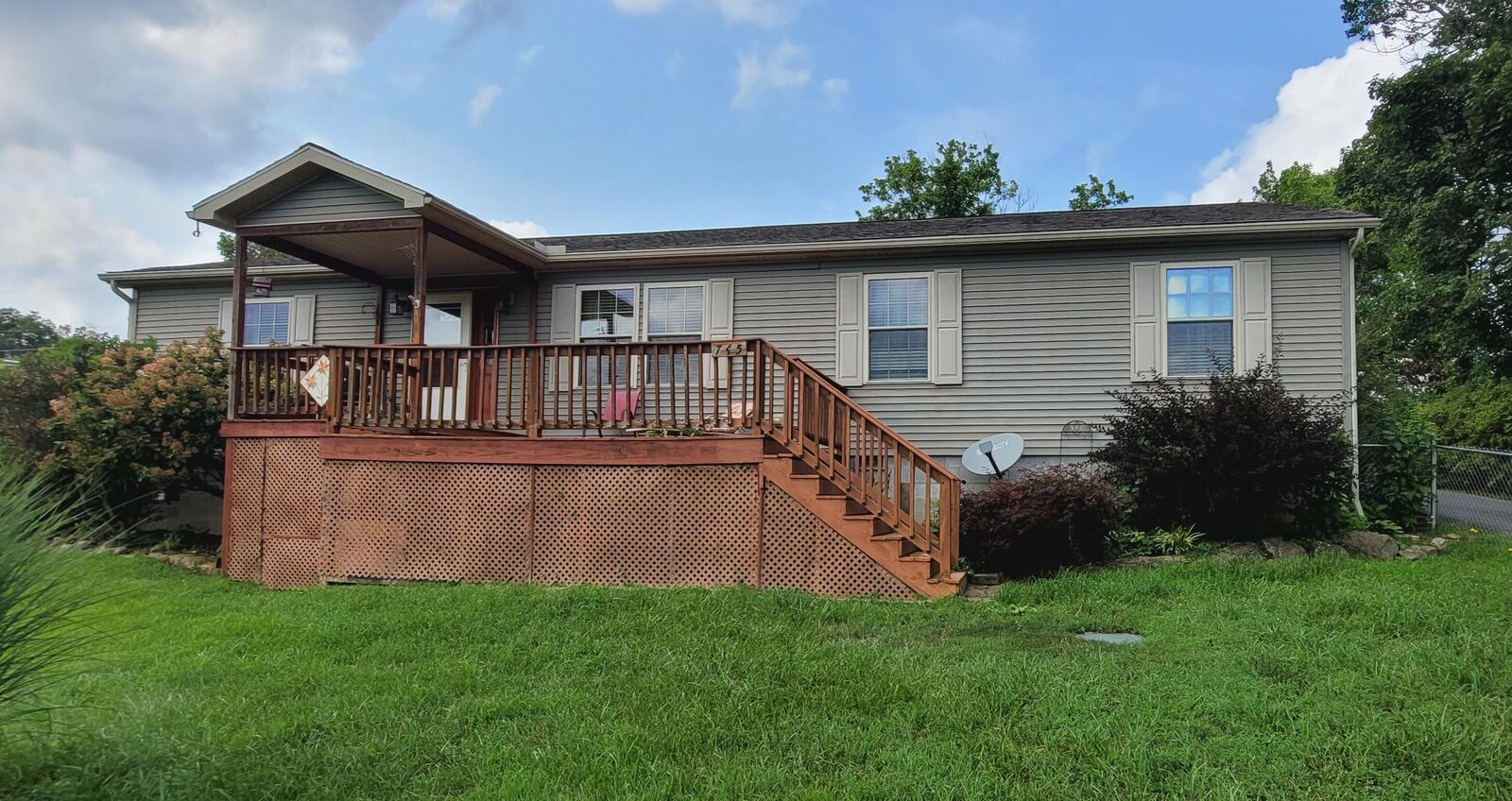 Property Photo: 745 St. Rt. 3&12 WV 25951
