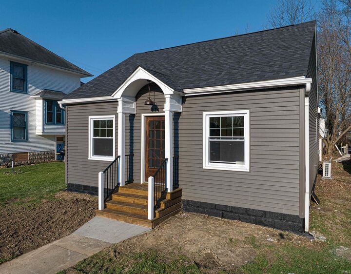 Property Photo: 114 N Jackson Street IN 47660-1522
