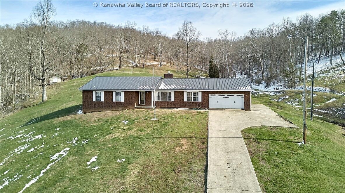 Property Photo: 1551 Garretts Bend Road WV 25564