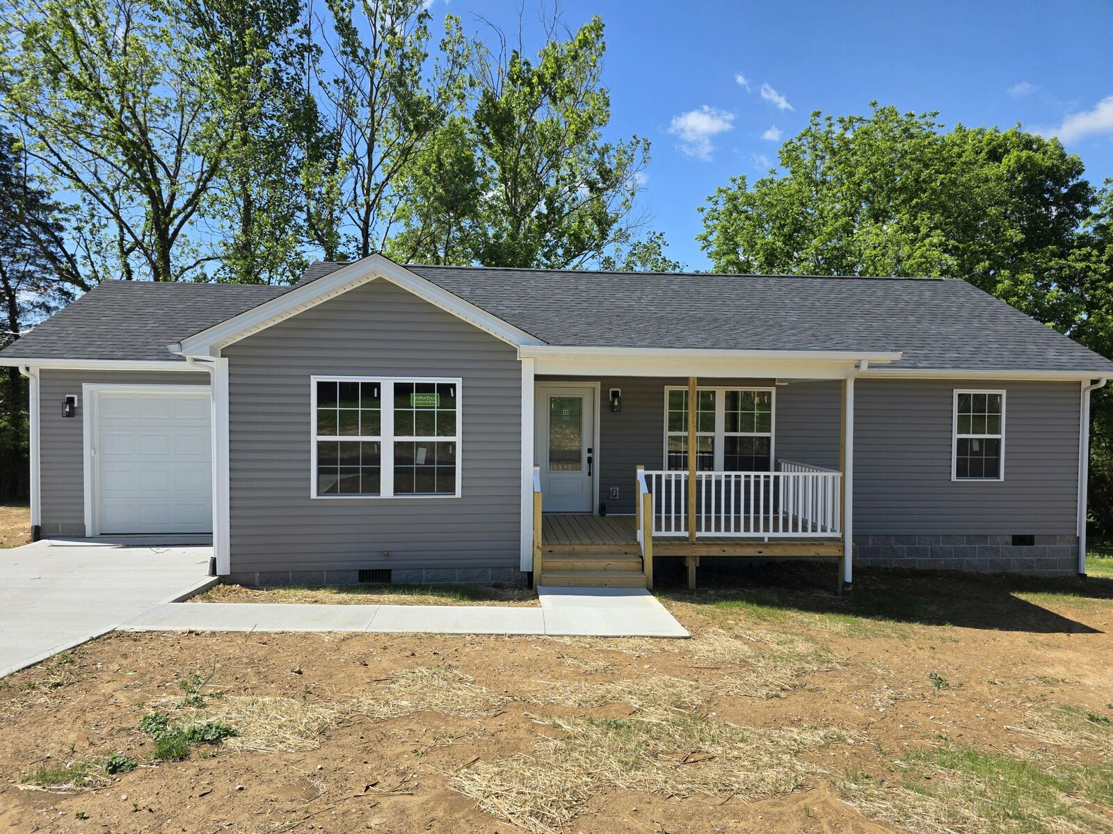 Property Photo:  315 Hawk Creek Road  KY 40741 