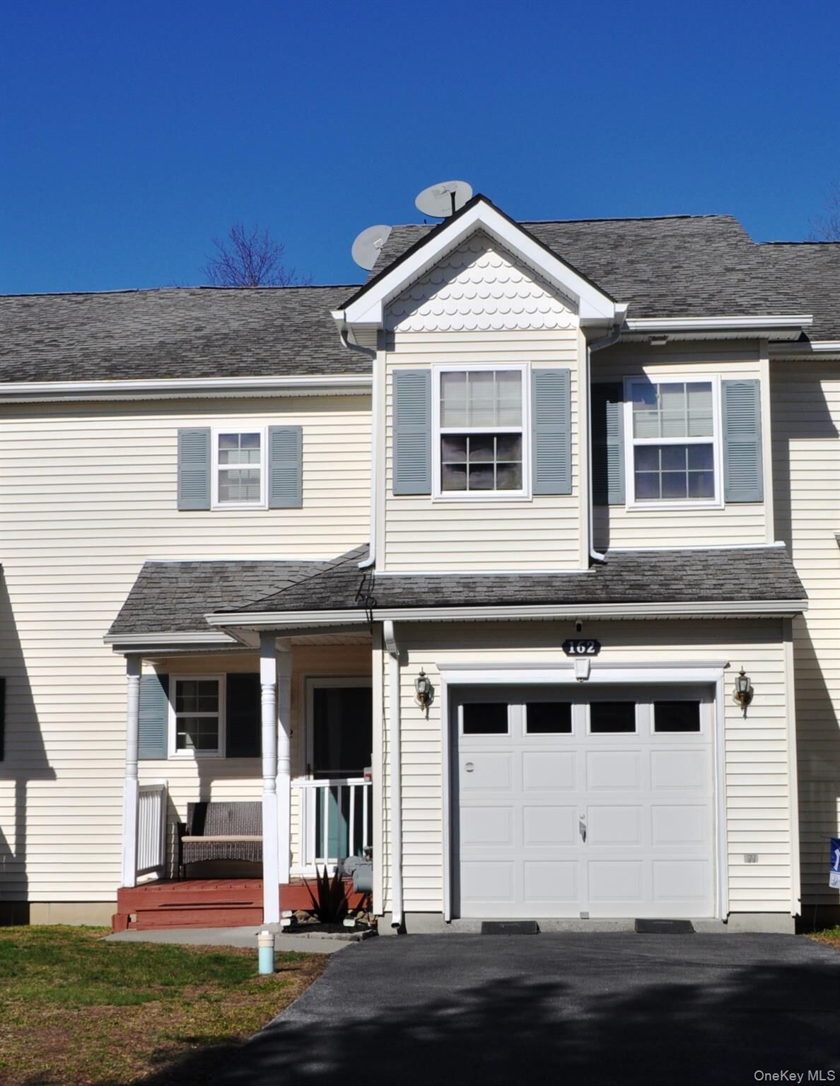 Property Photo:  162 Pinebrook Drive  NY 12538 