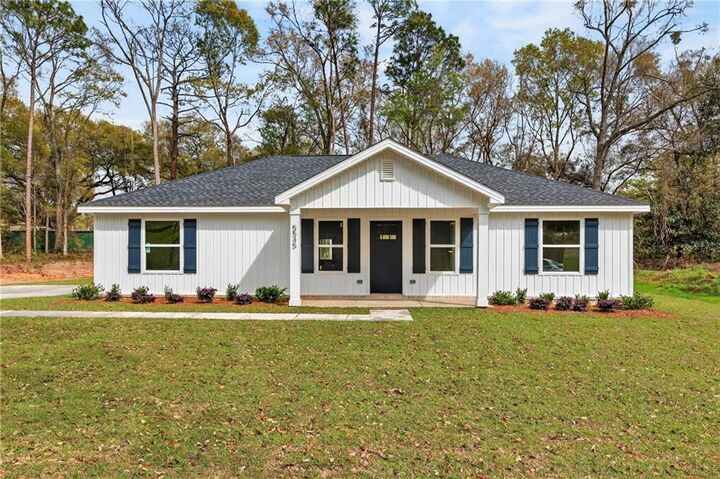 Property Photo:  5545 Versye Avenue  AL 36695 