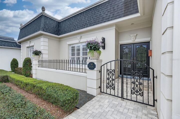 Property Photo:  925 Ashington Place 3  FL 32804 