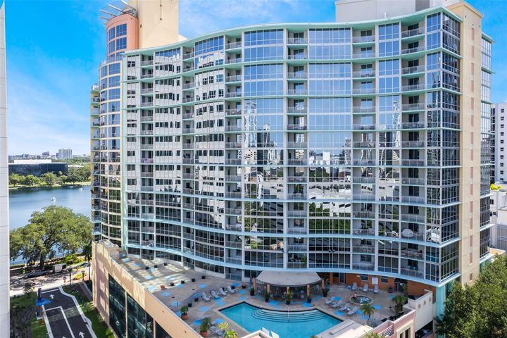 Property Photo: 322 E Central Boulevard 1207 FL 32801