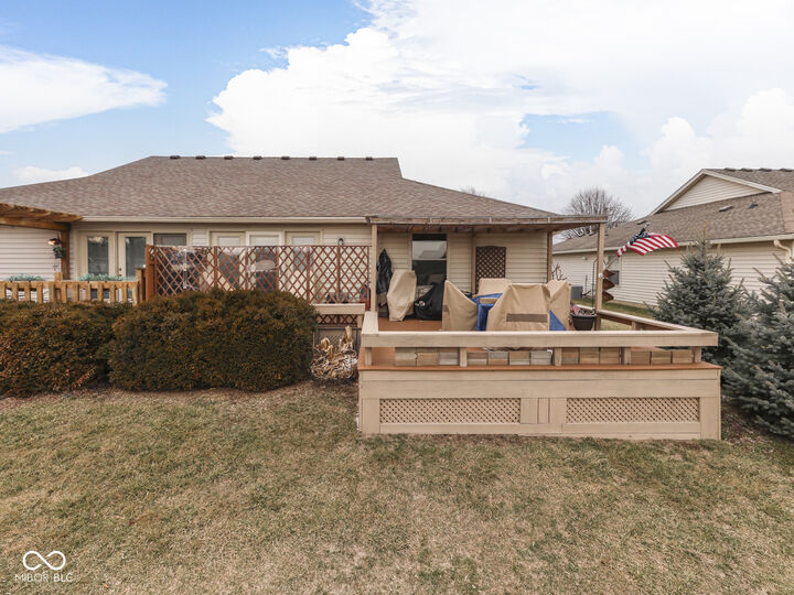 Property Photo: 2057 Pelican Drive IN 46131