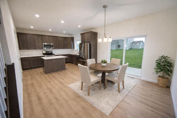 Property Photo: 2009 Savannah Dr 53024