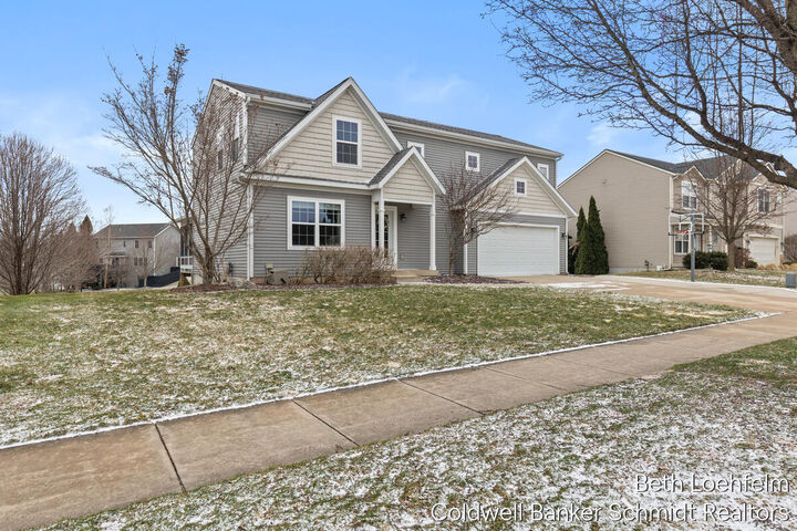 Property Photo:  8940 Alanada Drive SE  MI 49316 