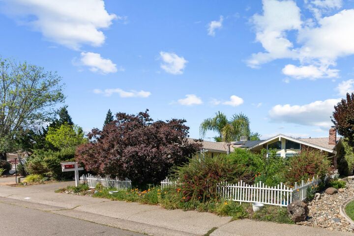 Property Photo:  3395 Meadow Way  CA 95677 