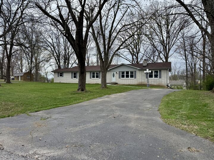 Property Photo:  1211 Porter Rd  TN 37083 