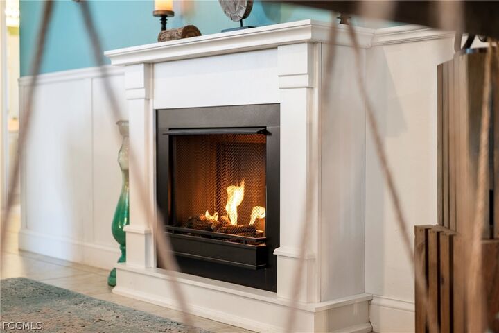 Property Photo:  1704 NW 31st Avenue  FL 33993 