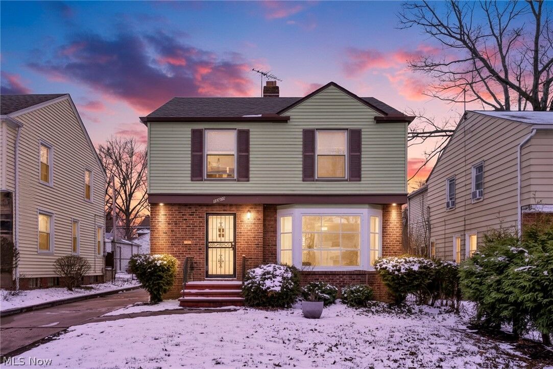 Property Photo:  16908 Throckley Avenue  OH 44128 