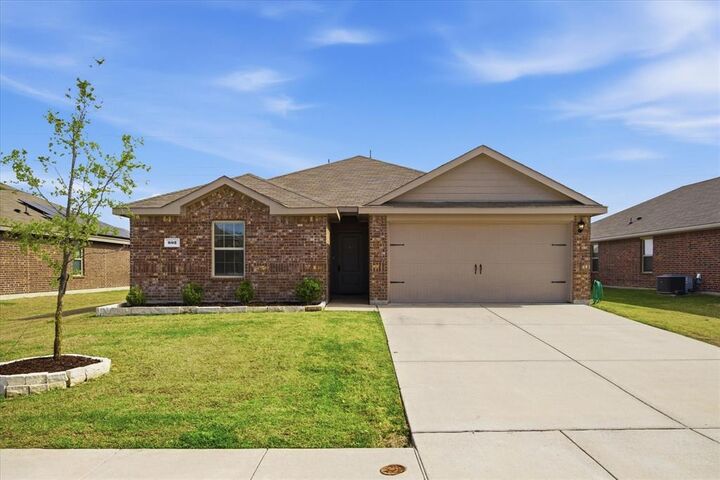 Property Photo:  602 Iron Hill Lane  TX 75189 