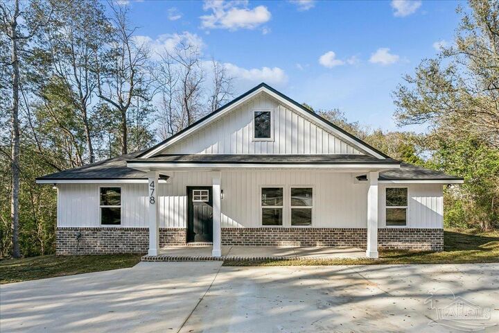 Property Photo:  478 Ronda St  FL 32534 