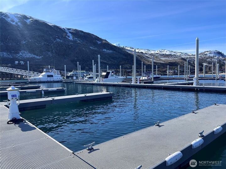 Property Photo:  1350  W Woodin Ave C22  WA 98816 