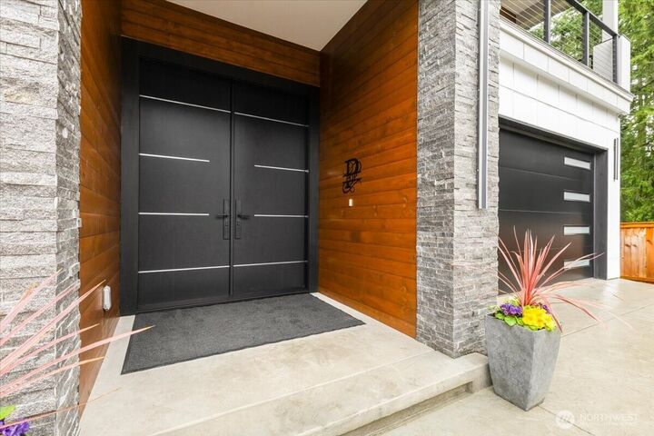 Property Photo:  22713 SE 34th Court  WA 98075 