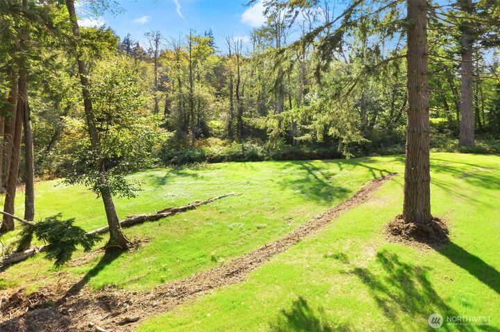 Property Photo:  2616  42nd Street  WA 98229 