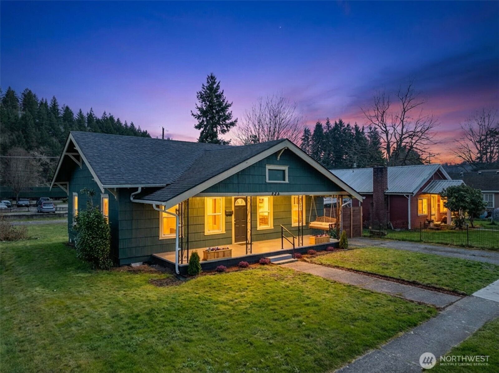 Property Photo:  804 S Gold Street  WA 98531 