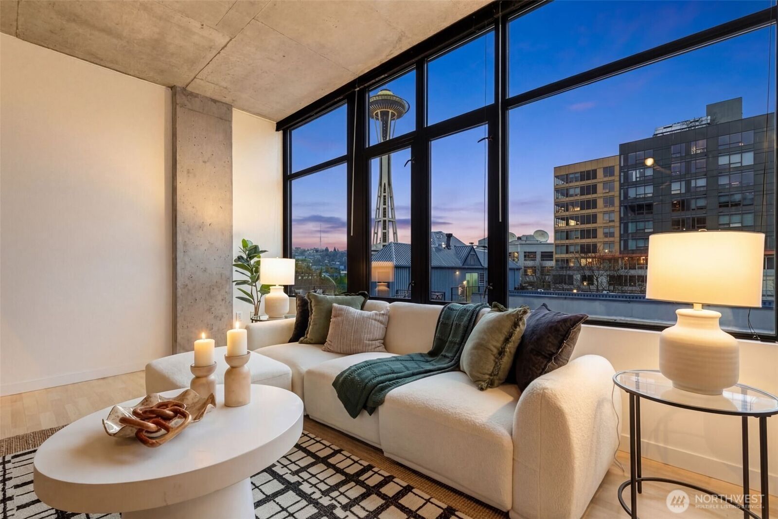 Property Photo:  2720  3rd Avenue 705  WA 98121 