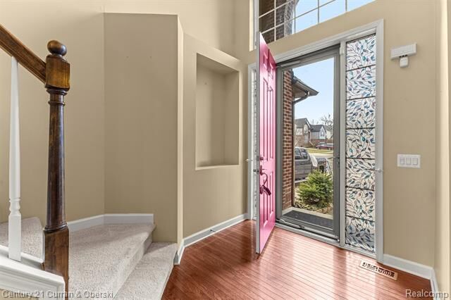 Property Photo: 50034 Venice Court MI 48168