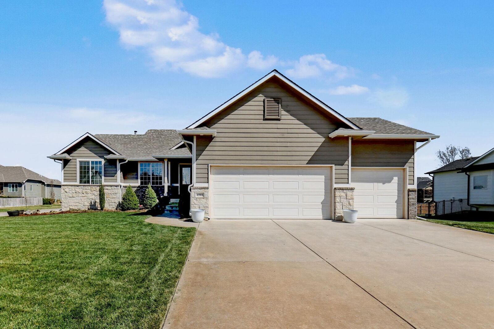 Property Photo:  6501 W Kollmeyer Ct  KS 67205 