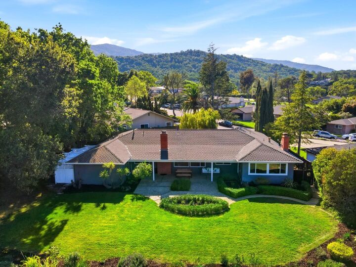 Property Photo: 1370 Hillcrest Court CA 95120