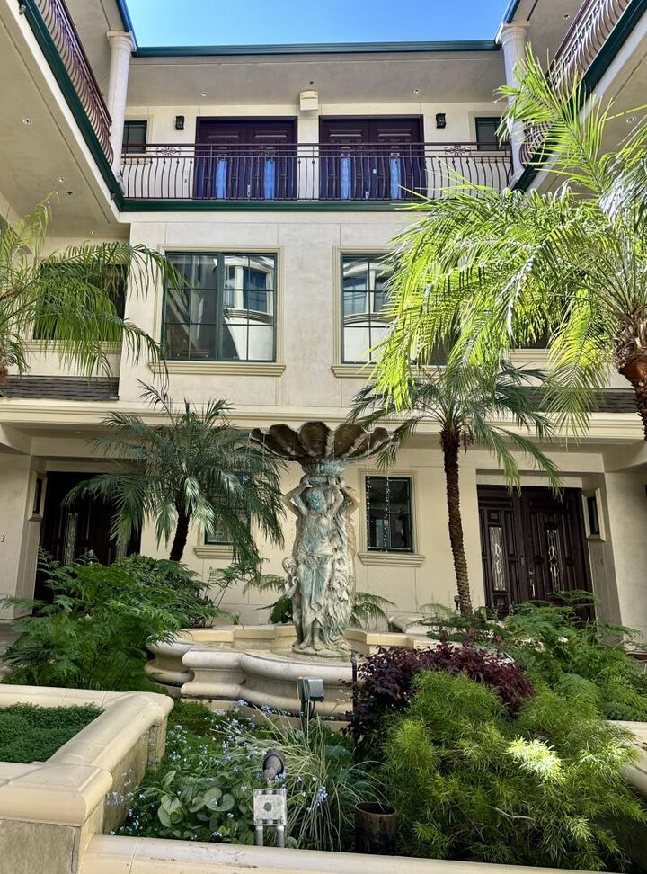 Property Photo: 124 2nd Street 11 CA 94022