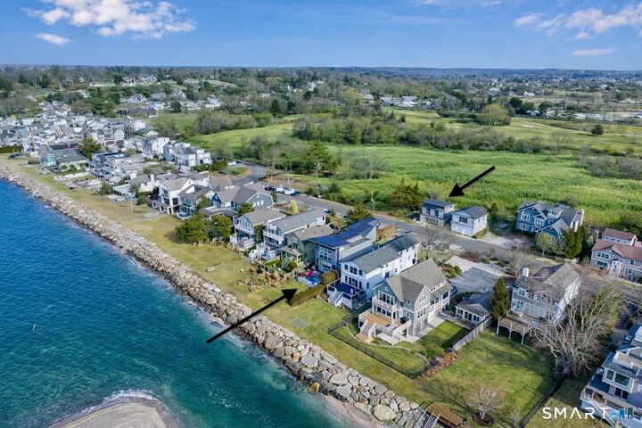 Property Photo:  274 Pine Creek Avenue  CT 06824 