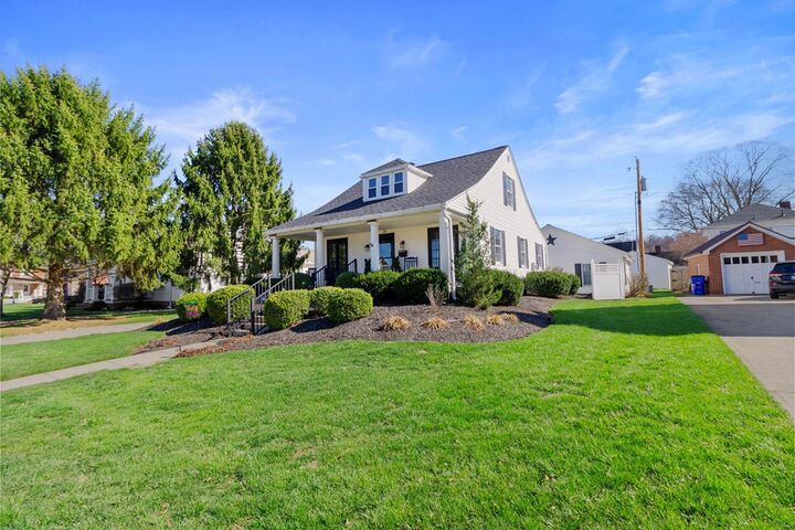 Property Photo: 622 Seminole OH 45601