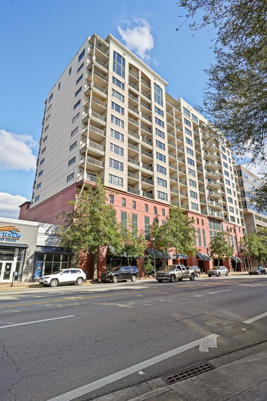 Property Photo:  121 N Monroe St #1201  FL 32301-1548 