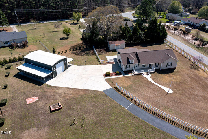 Property Photo:  34 Blue Pond Road  NC 27520 