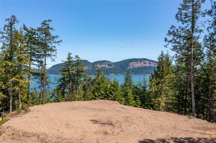 Property Photo: 9825 Canal Rd BC V0N 2M3