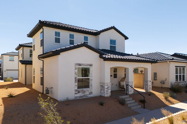Property Photo:  663 W Green Mountain Dr  UT 84790 