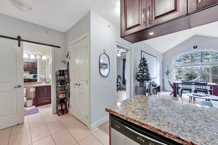 Property Photo:  12525 190A Street 411  BC V3Y 0E1 