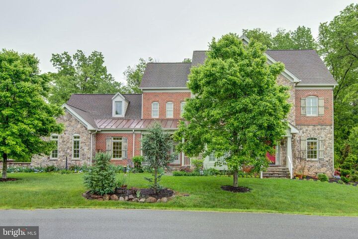 Property Photo:  20888 Eckbo Drive  VA 20175 