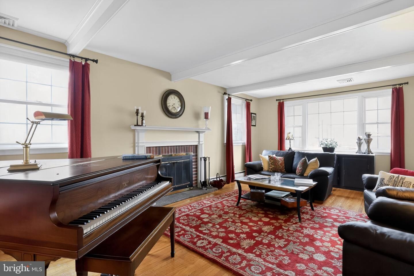 Property Photo: 908 Judie Lane PA 19002