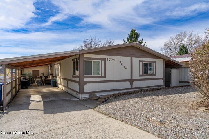 Property Photo:  1772 W Windsor Ave  ID 83815 