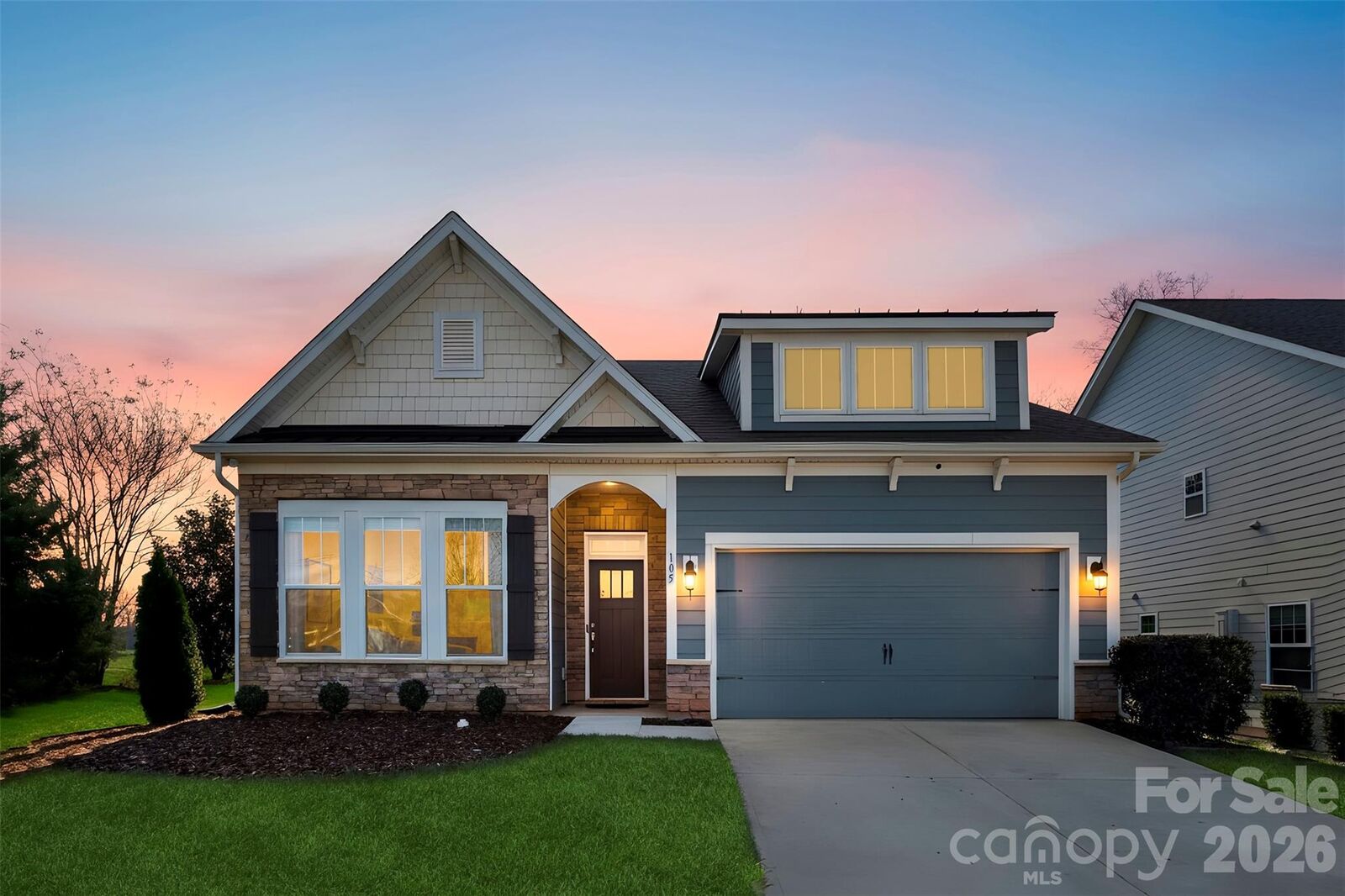 Property Photo:  105 W Northstone Road  NC 28115 