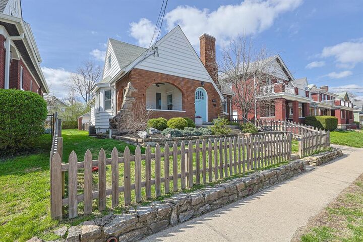 Property Photo:  4213 Verne Avenue  OH 45209 