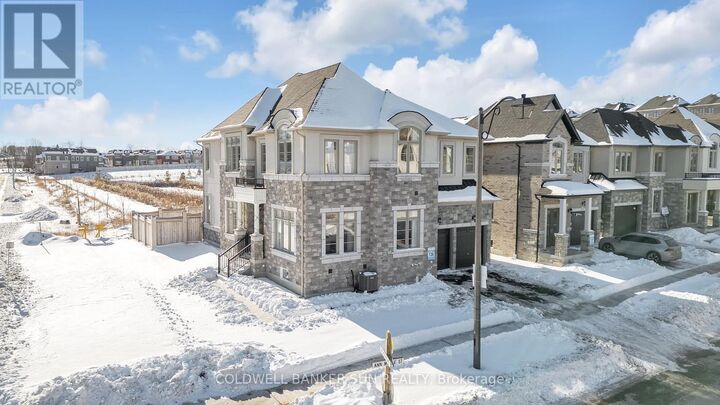 Property Photo:  2 Ann McKee Street  ON L7A 4M8 