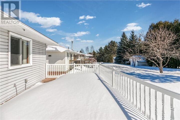 Photo de la propriété: 139 Copper Street ON P3E 2C4