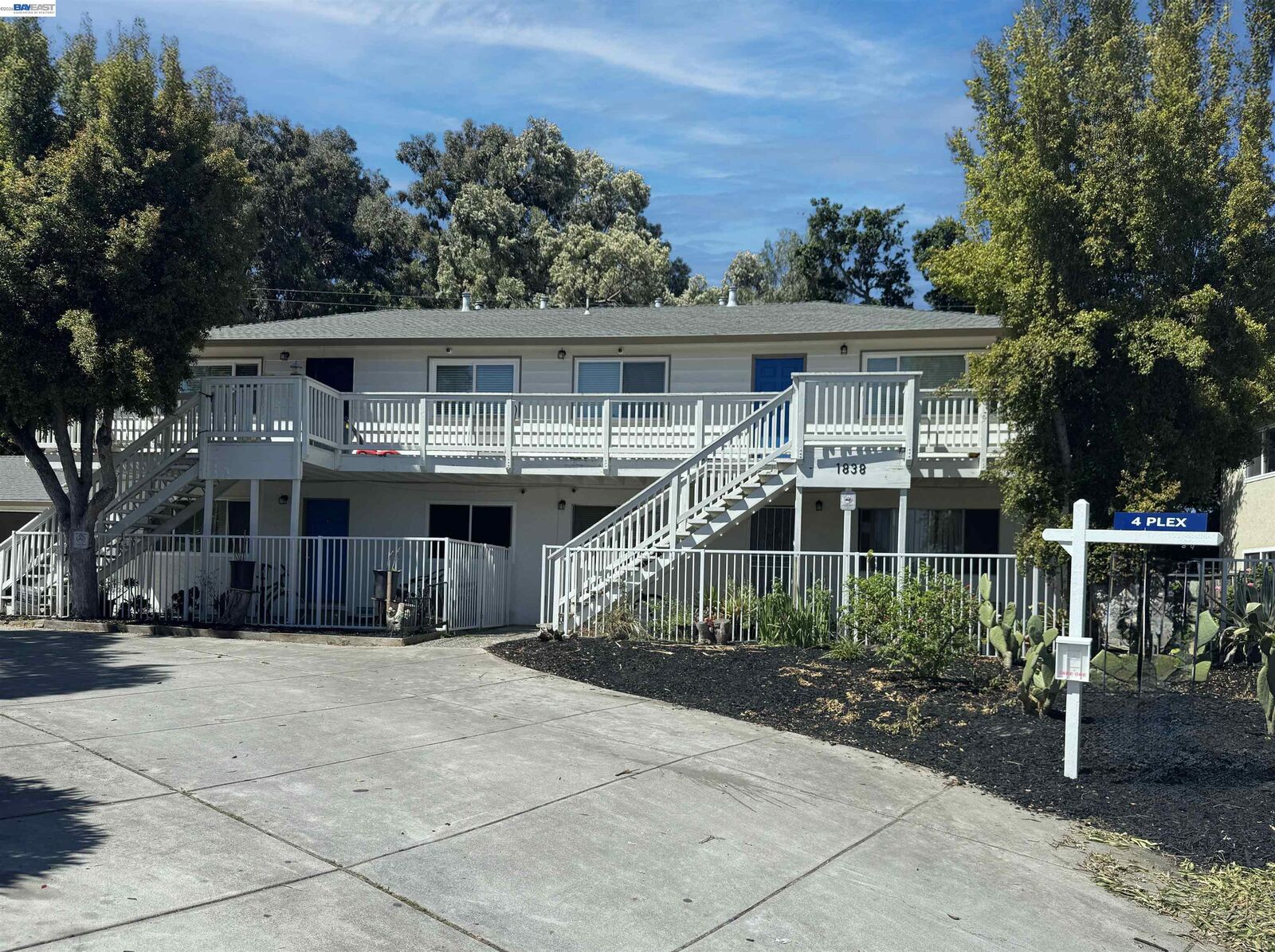 Property Photo:  1838 Higdon Ave  CA 94041 