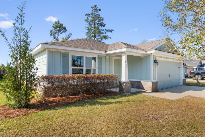 Property Photo: 279 Marquis Way FL 32439