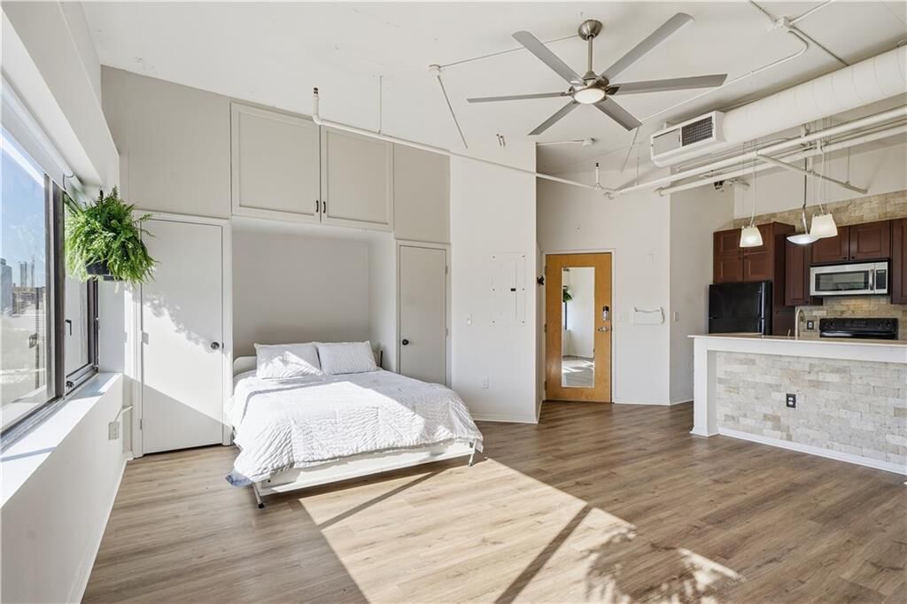 Property Photo:  120 Ralph McGill Boulevard NE 903  GA 30308 