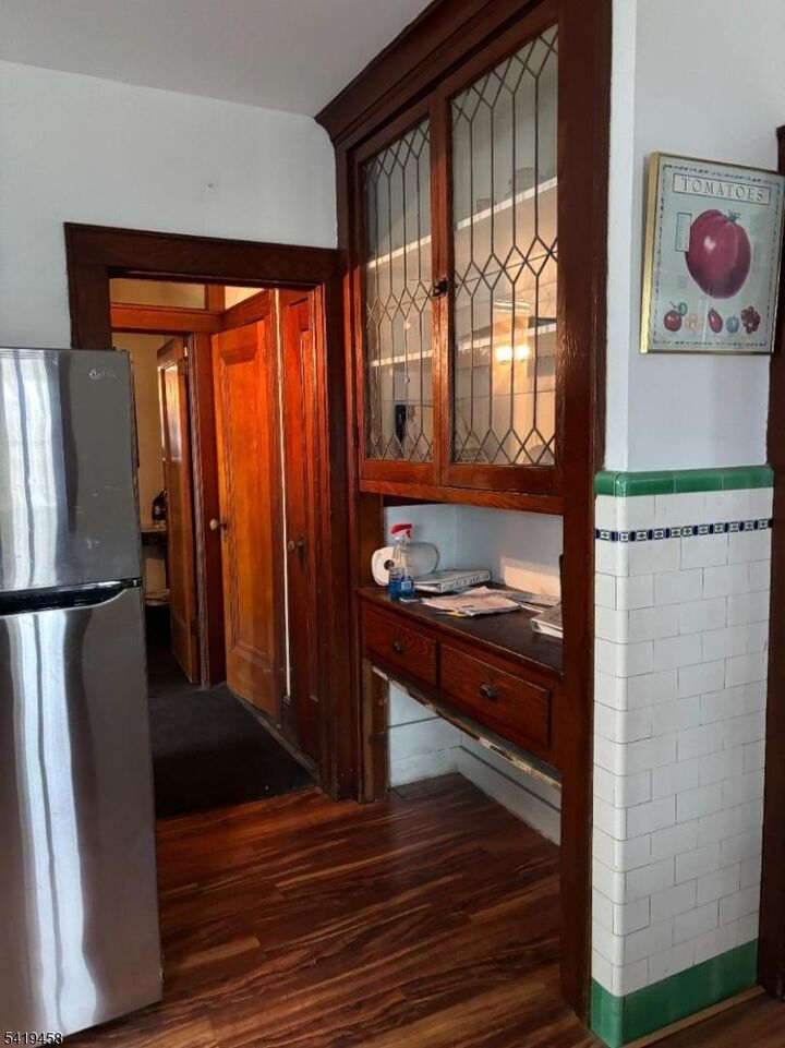 Property Photo:  2074 Stowe St  NJ 07083 