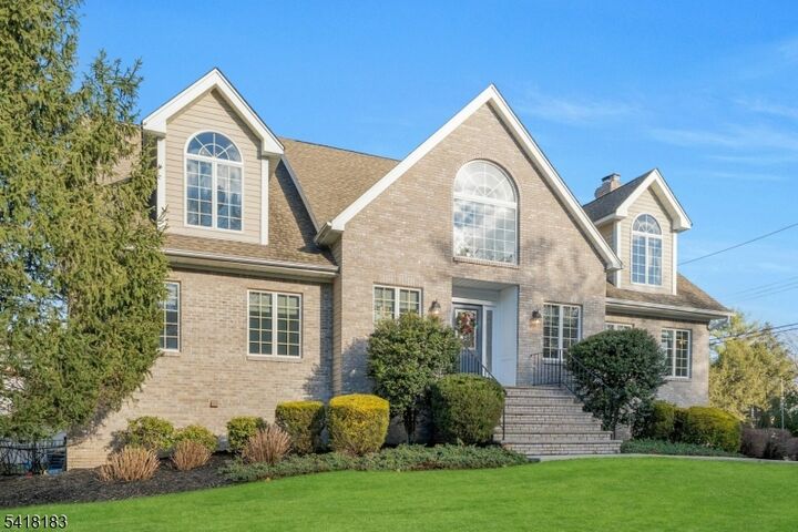 Property Photo:  1 Laurel Ct  NJ 07436 